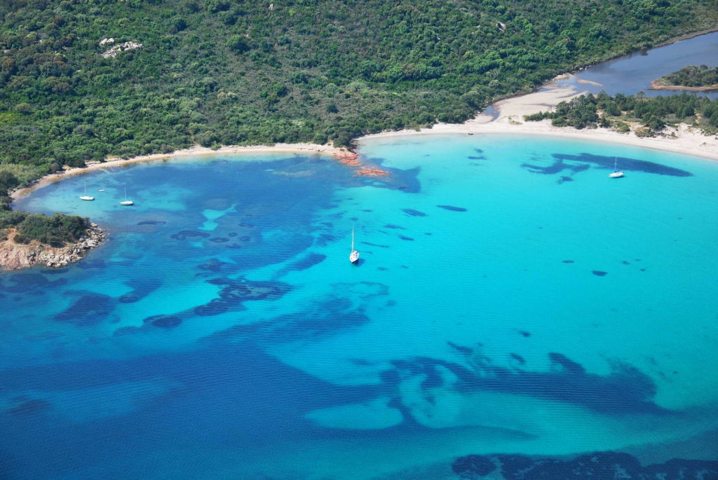 La plage de Cala Rossa - Séjour corse du sud - Costa Nera, 4 étoiles